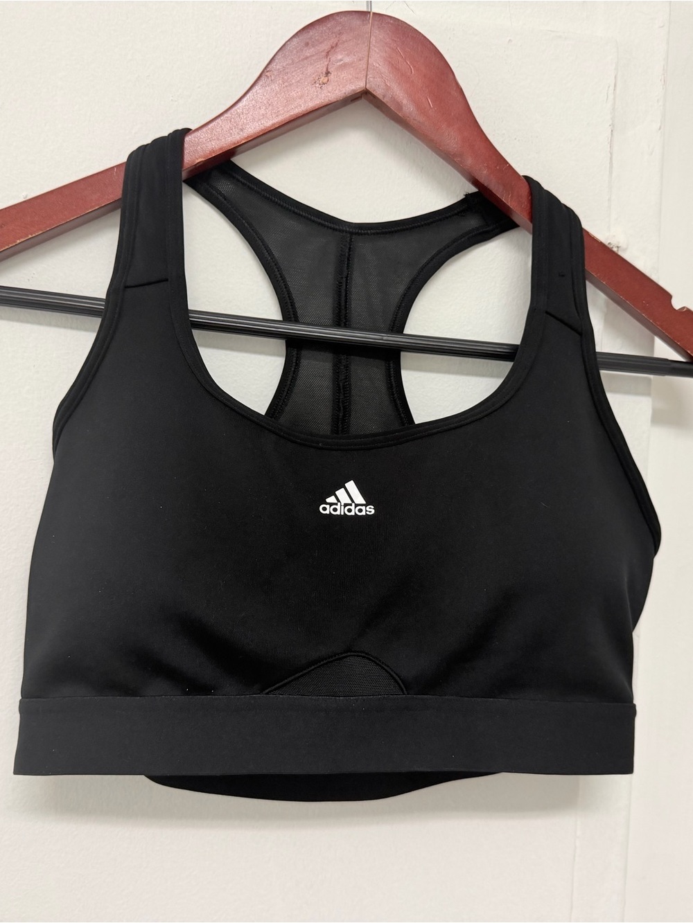 adidas Black sport bra  Racerback Crop white Logo size M like new training !